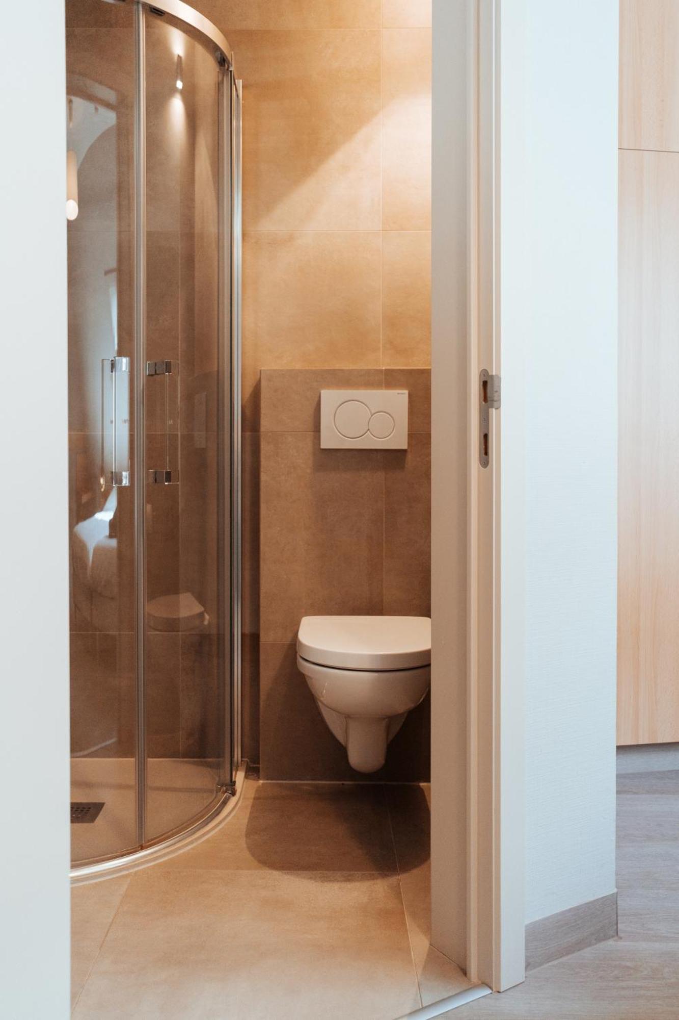 Hotel Brasserie De Beiaard 托尔豪特 外观 照片